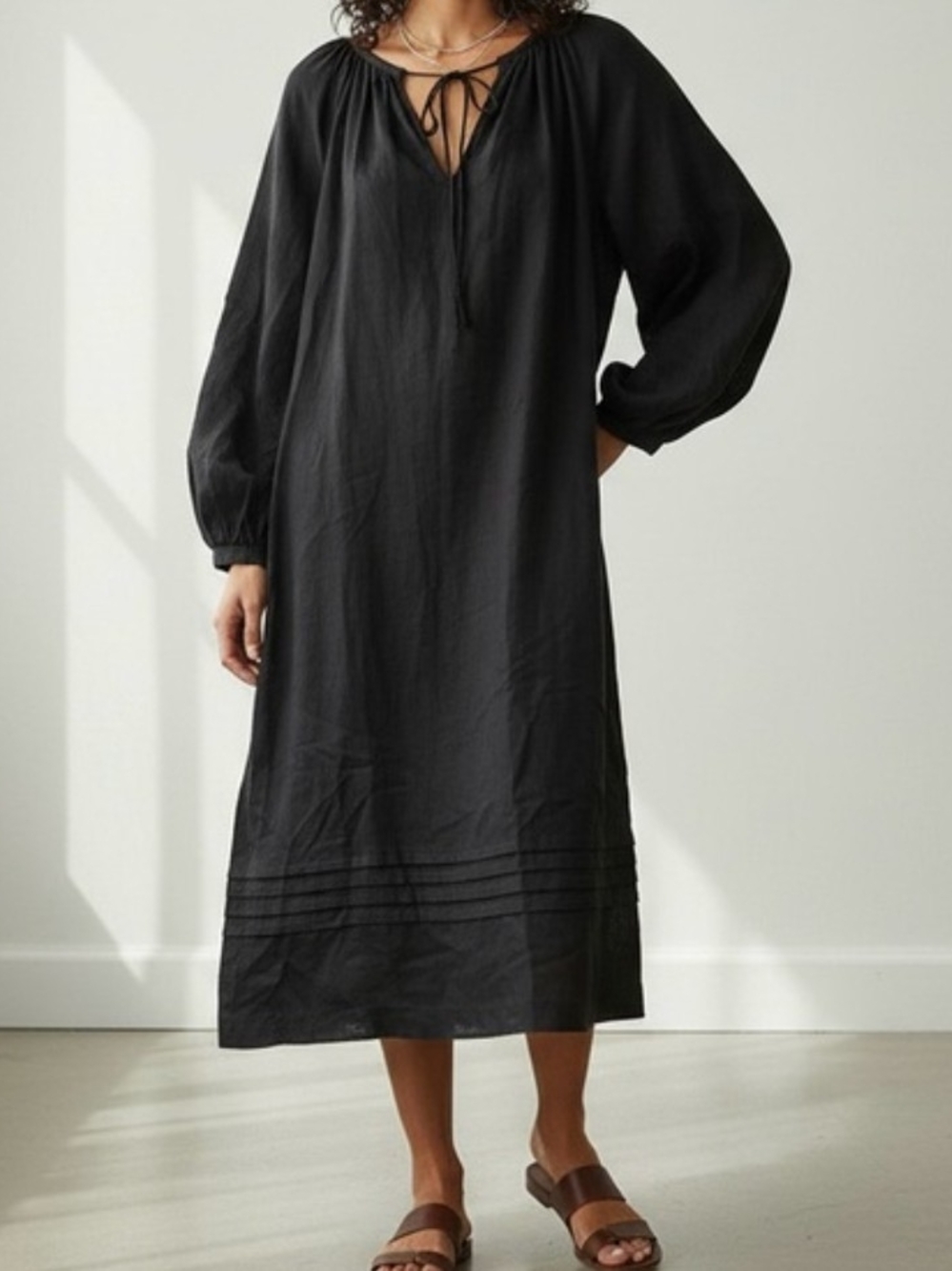 Women's Linen Black Long Sleeve Shift Dress